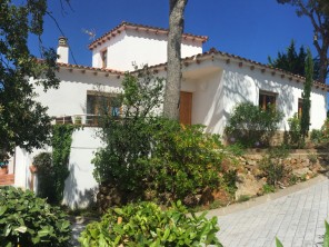 4 Bedroom Sea View Villa with Pool in Pals, Catalonia, Spain